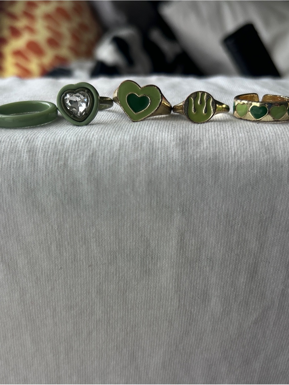 Green Heart & Enamel Ring Set - Women's Fashion Jewelry